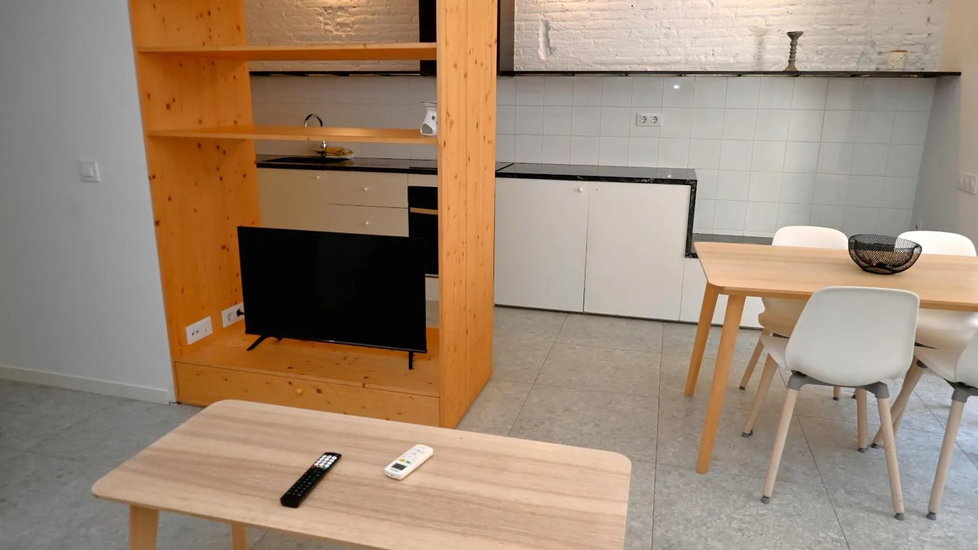 公寓 Homenfun Barcelona Hospital Clinic L 西班牙